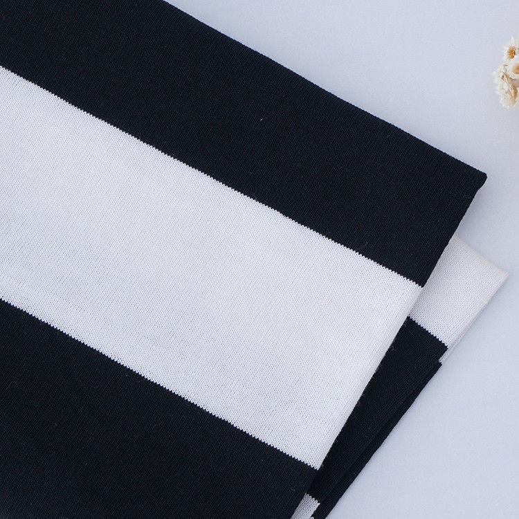Soft And Breathable And Durable Breathable Striped Cotton Fabric For Long-Sleeved Shirt