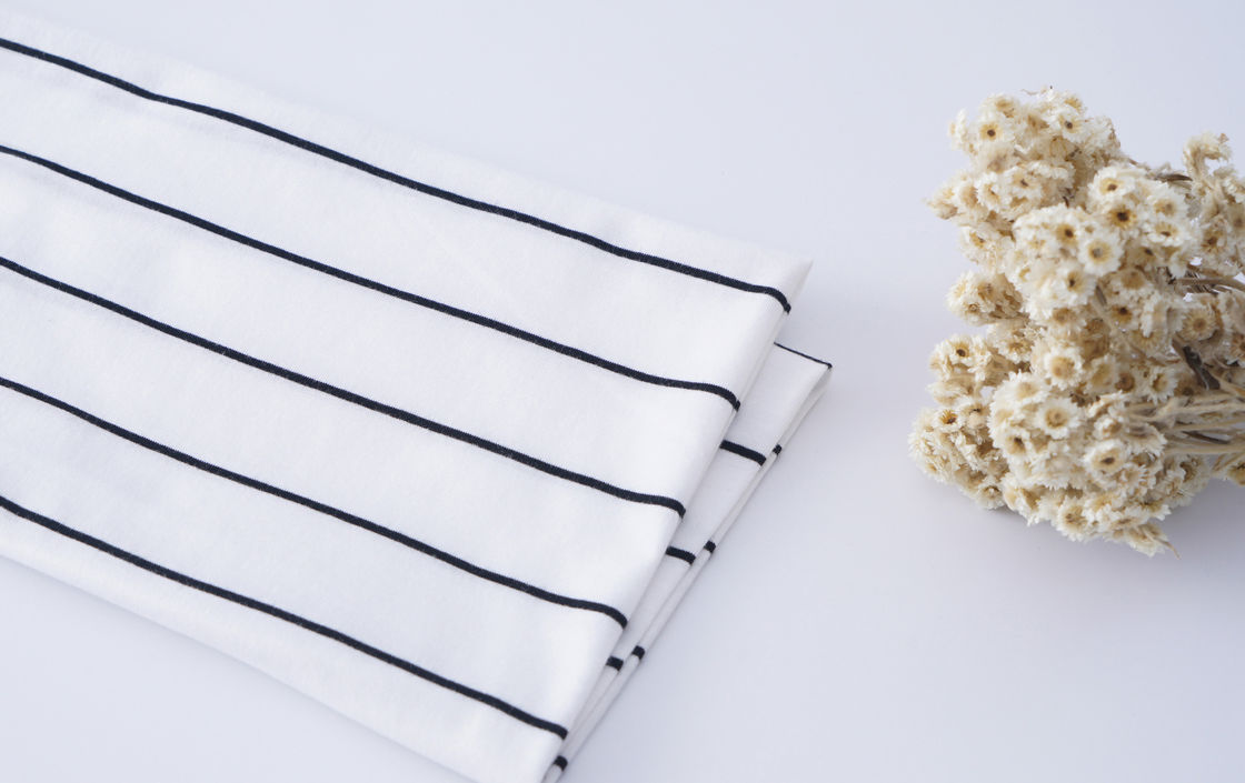 Good Quality Fashionable Comfortable And Breathable Striped Material Fabric For Casual Wear